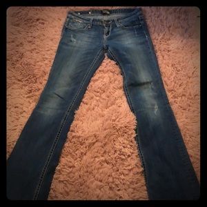 Boot cut jeans
